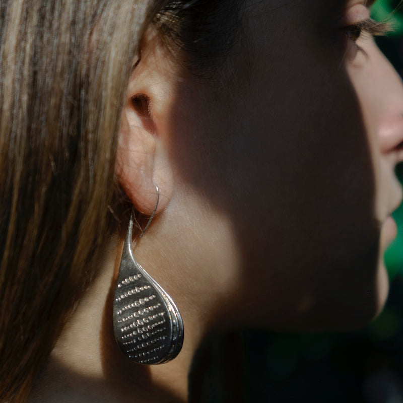 graine earrings